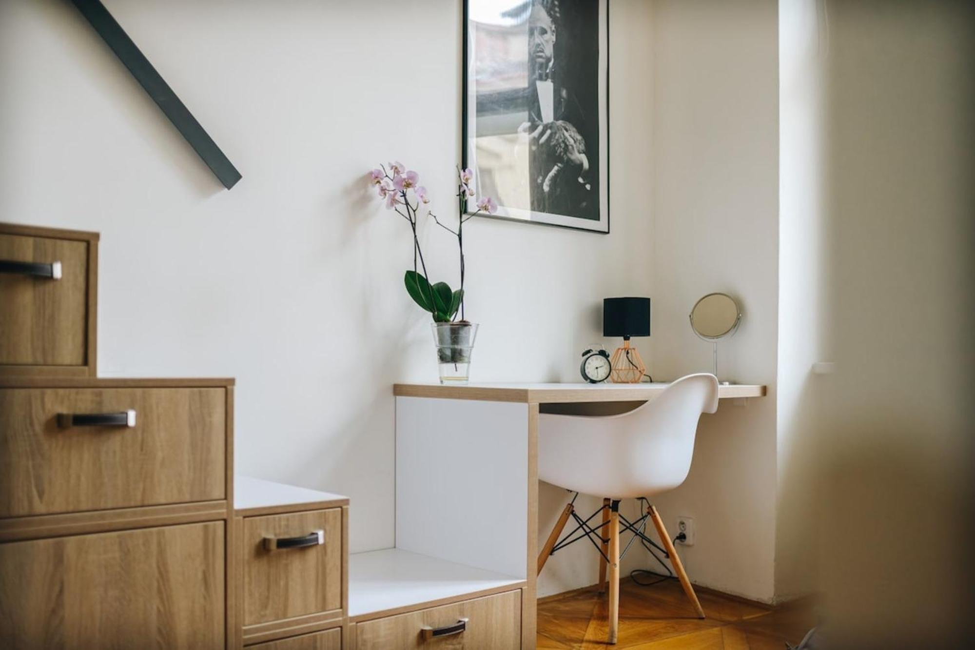 Cozy & Comfortable Apt Walking Anywhere You Want Sen Прага Екстериор снимка
